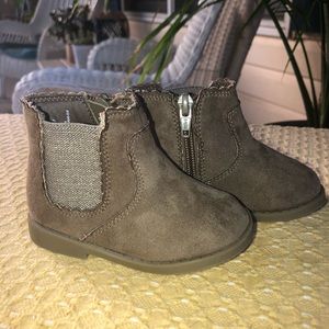 Tan with shimmer toddler ankle boots size 5